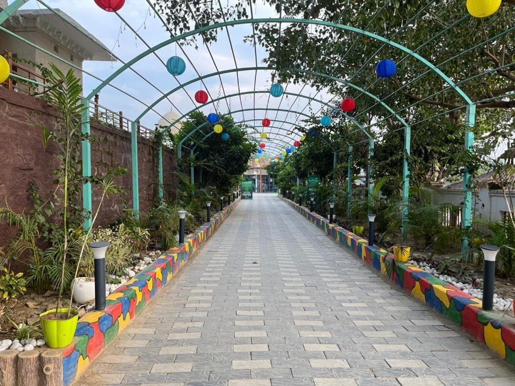 Hotel Eco Park Rewa 外观 照片