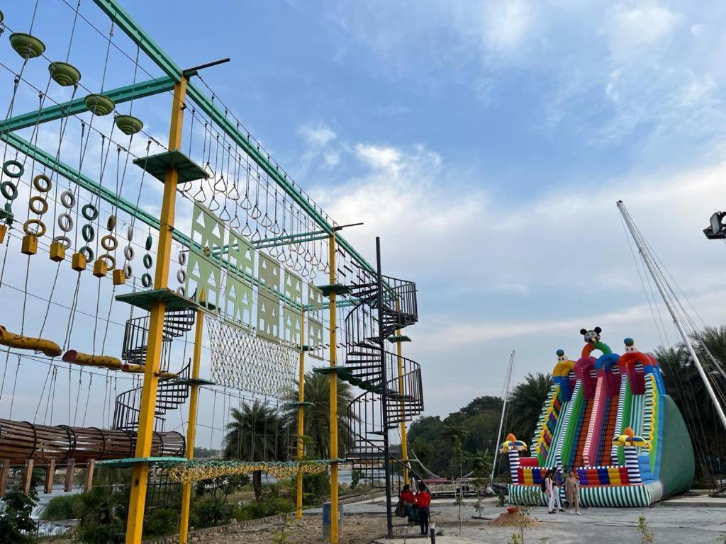 Hotel Eco Park Rewa 外观 照片