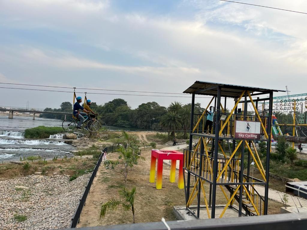 Hotel Eco Park Rewa 外观 照片