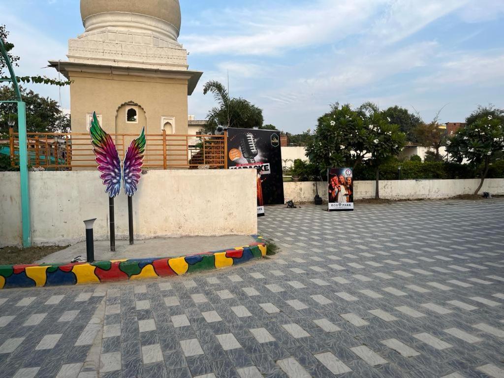 Hotel Eco Park Rewa 外观 照片
