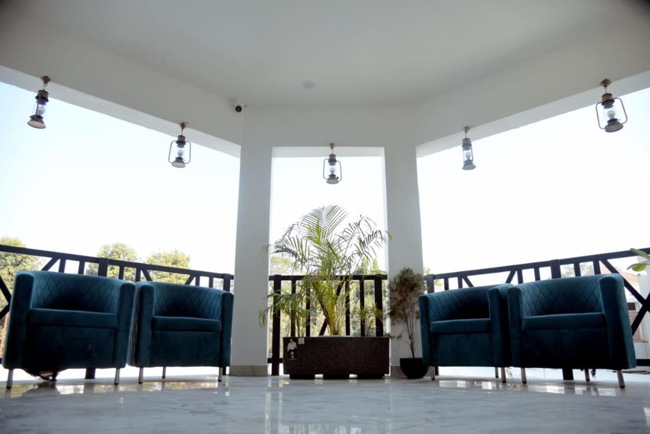 Hotel Eco Park Rewa 外观 照片