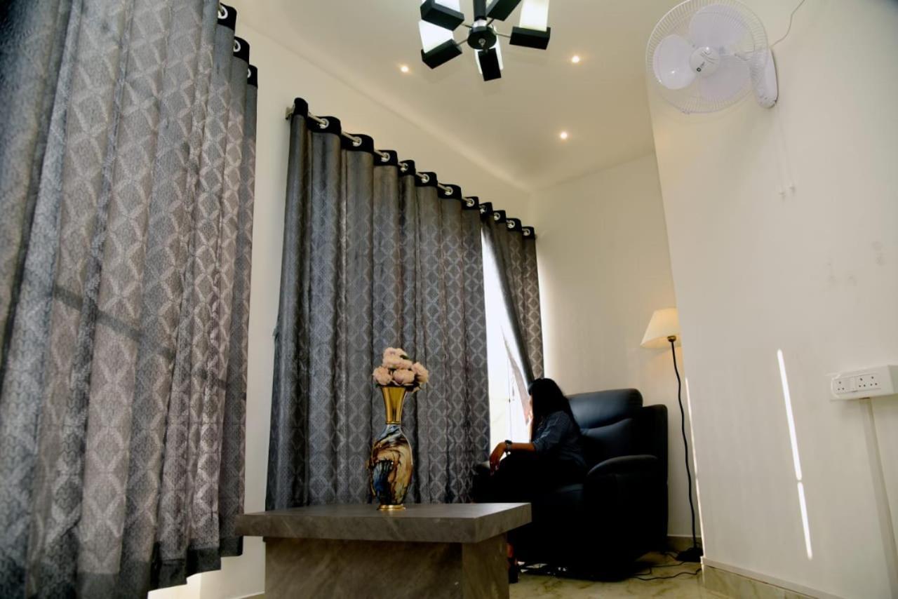 Hotel Eco Park Rewa 外观 照片