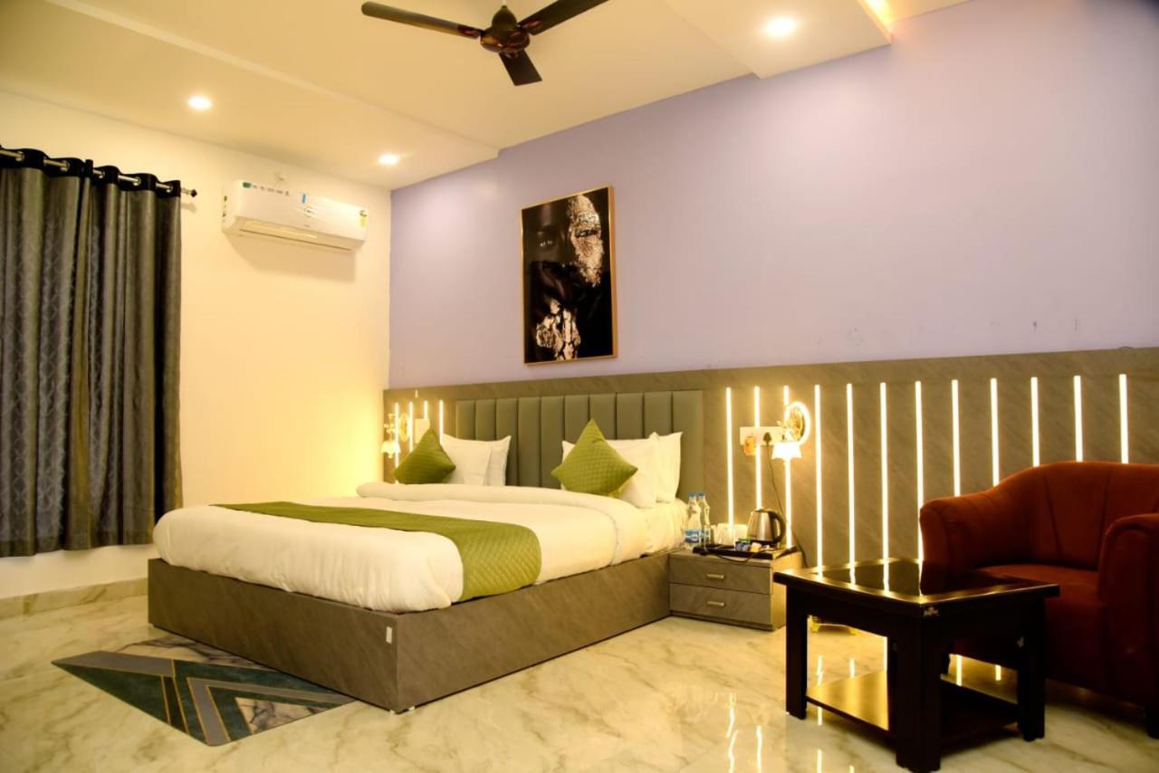 Hotel Eco Park Rewa 外观 照片