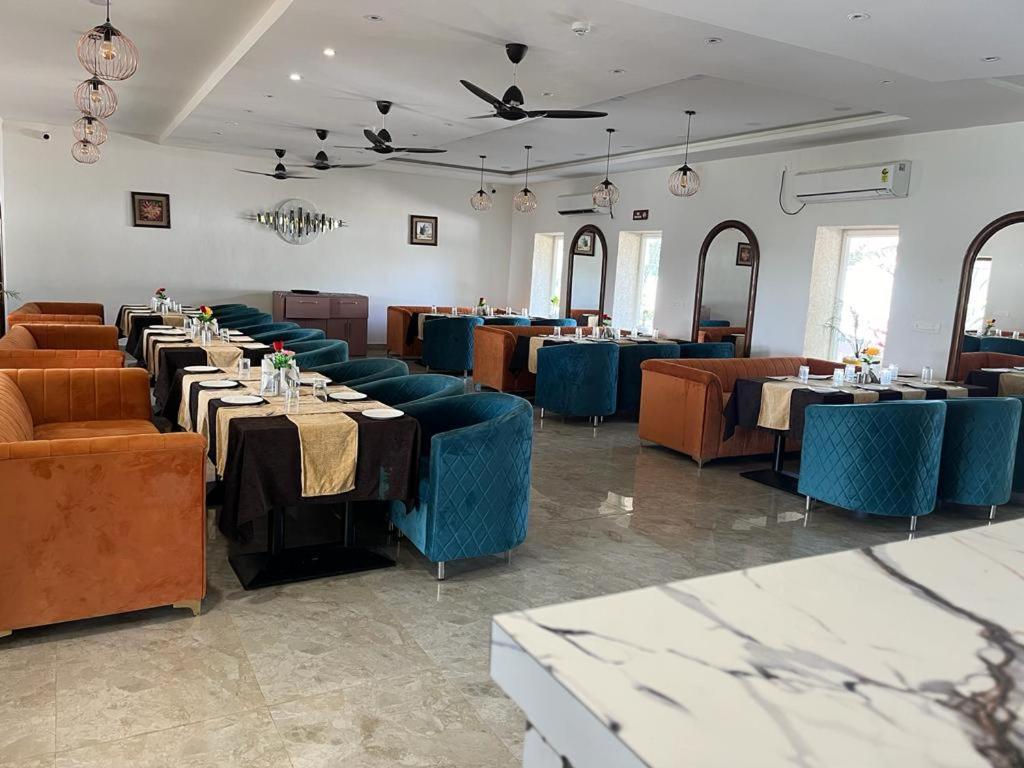 Hotel Eco Park Rewa 外观 照片